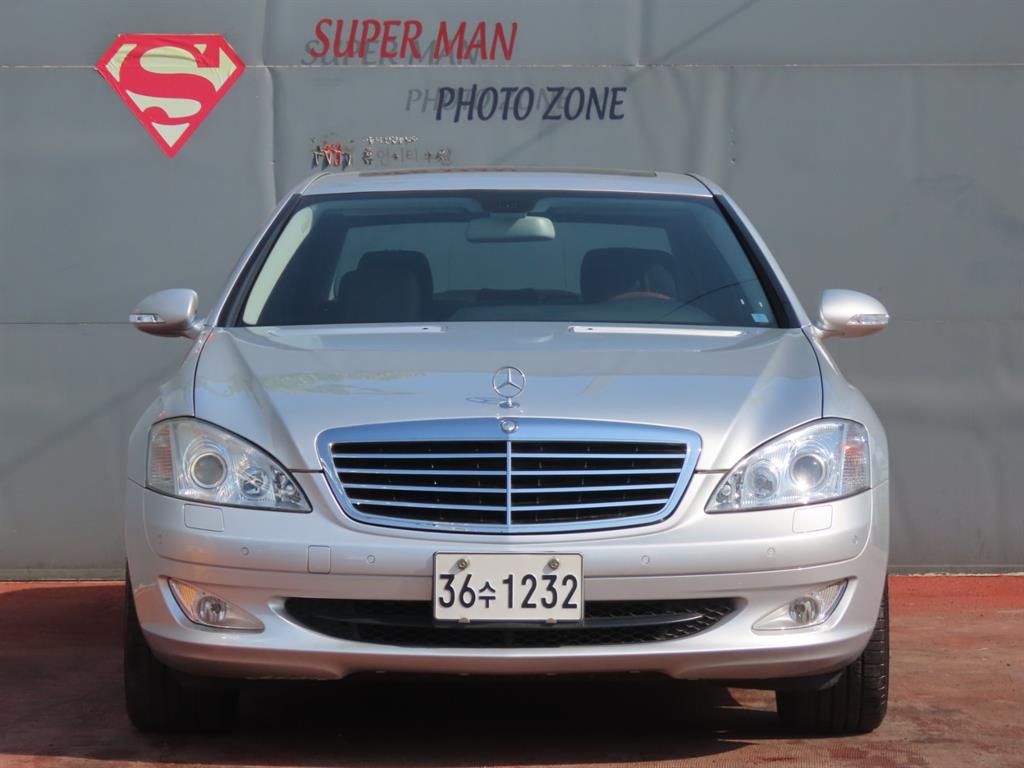 Mercedes Benz S Class - Vista 3