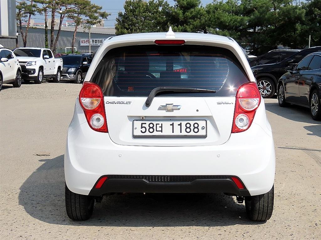 Chevrolet Spark - Vista 4