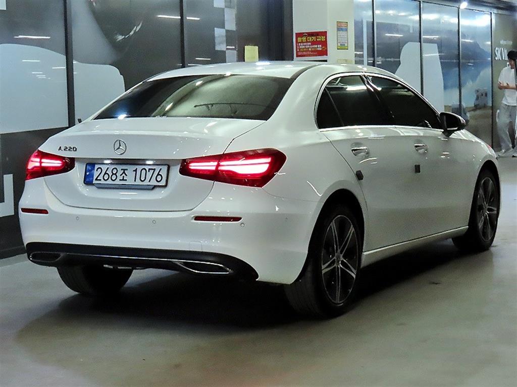 Mercedes Benz A Class - Vista 4