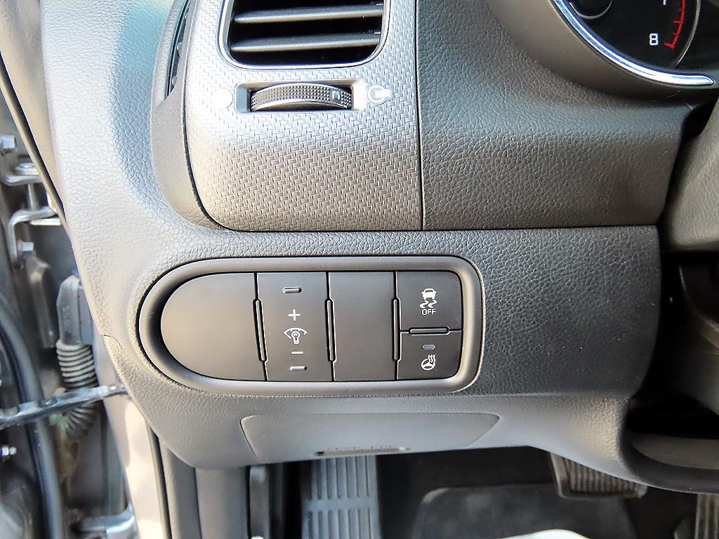KIA K3 - Vista 12