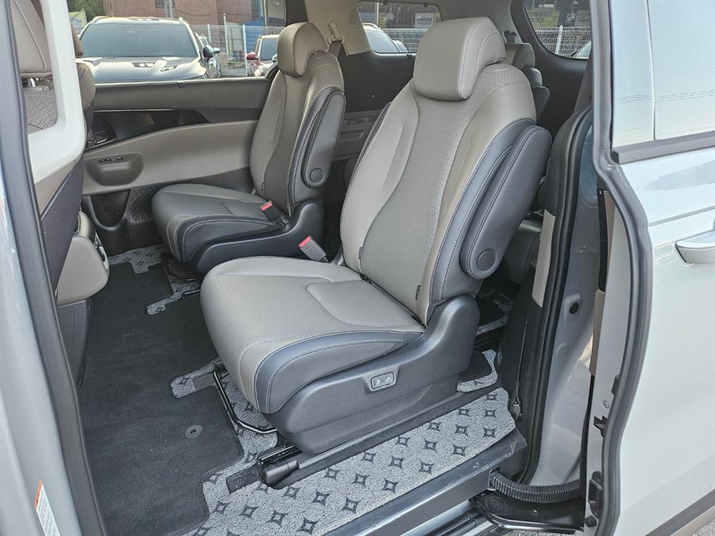 KIA Carnival 2025 Gris - Importación desde Corea - HF Imports Iquique - Foto 17