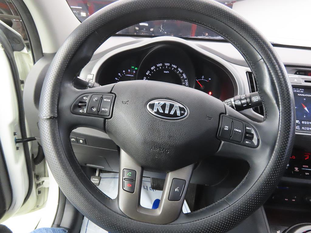 KIA Sportage - Vista 8