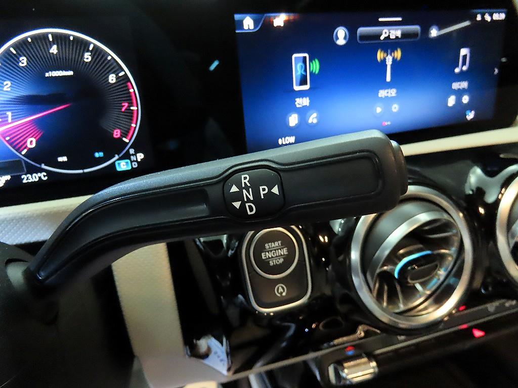 Mercedes Benz A Class - Vista 12