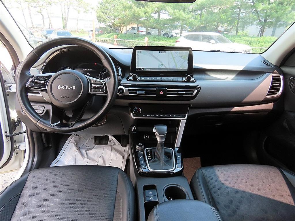KIA Seltos - Vista 7