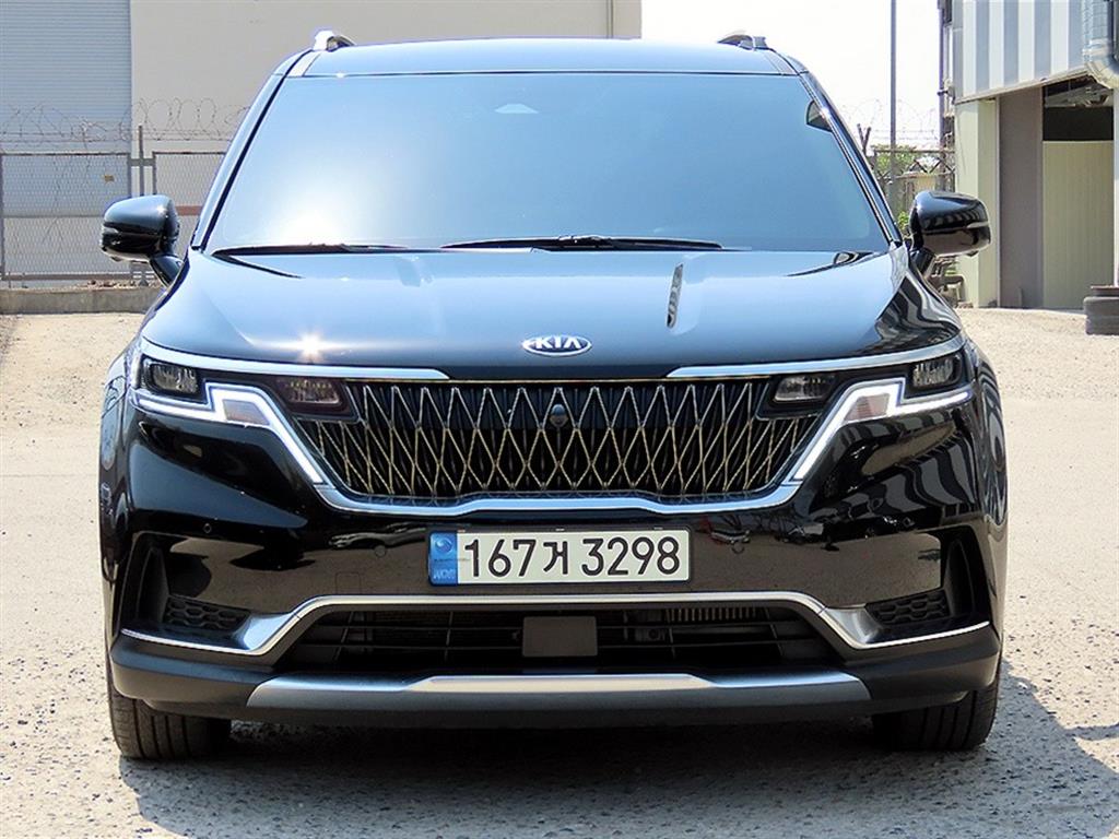 KIA Carnival 2021 Negro - Importación desde Corea - HF Imports Iquique - Foto 1