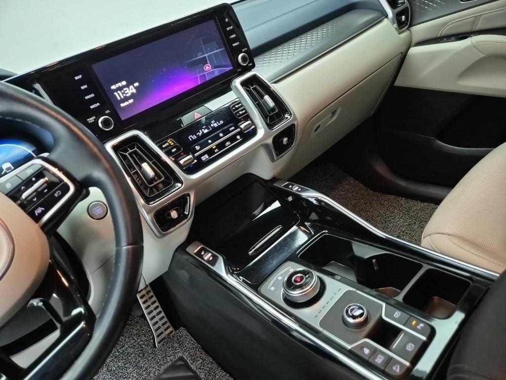 KIA Sorento - Vista 10