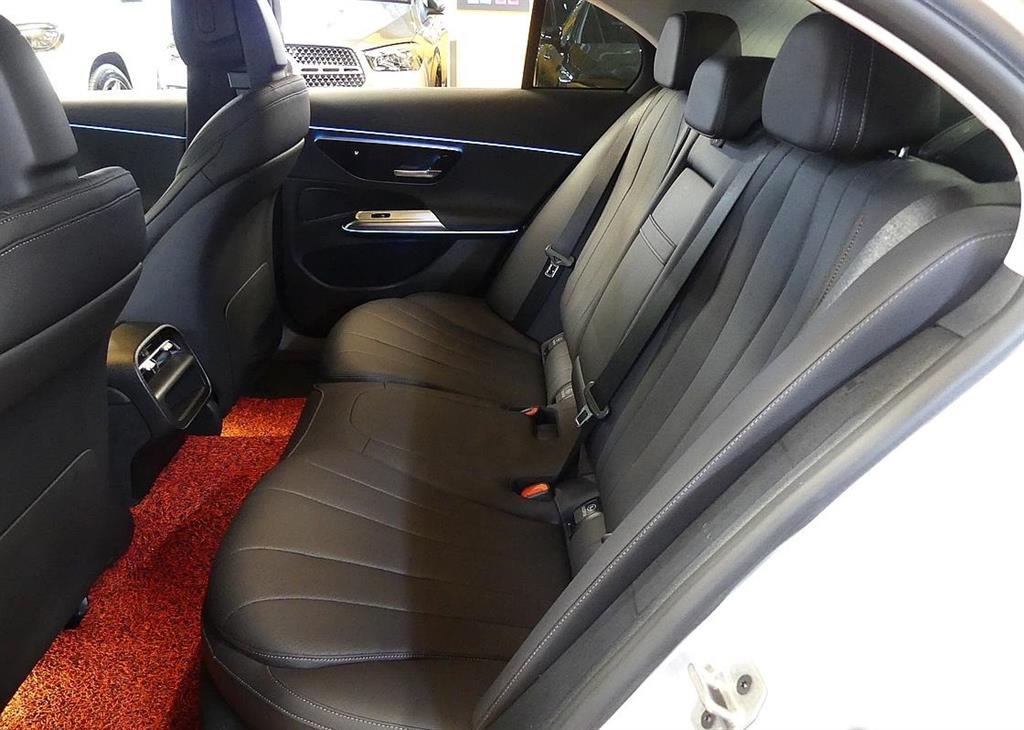 Mercedes Benz E class 2024 Plateado - Importación desde Corea - HF Imports Iquique - Foto 17