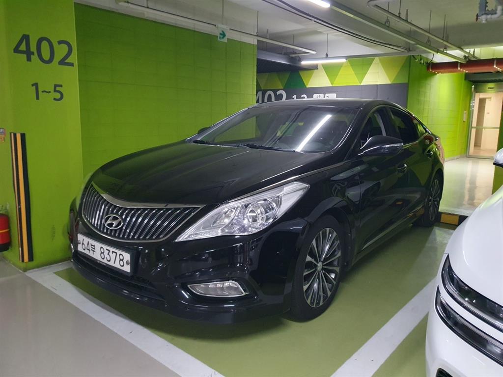 HYUNDAI Grandeur 2014 Negro - Importación desde Corea - HF Imports Iquique - Foto 1