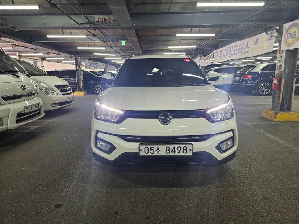Ssangyong Tivoli 2018 Blanco - Importación desde Corea - HF Imports Iquique - Foto 1