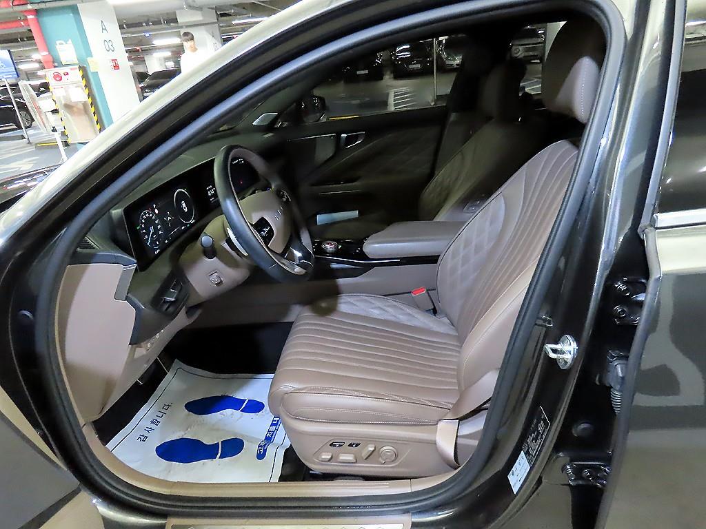 KIA K8 - Vista 6