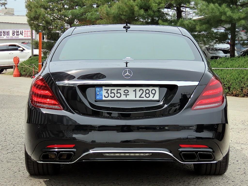 Mercedes Benz S Class - Vista 4