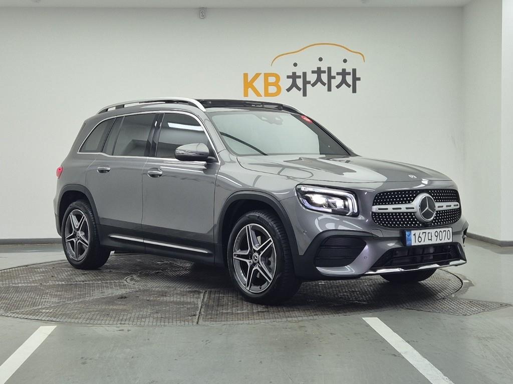 Mercedes Benz GLB Class - Vista 2