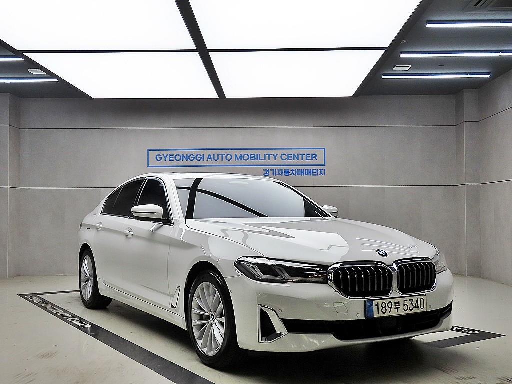 BMW 5 Series 2022 Blanco - Importación desde Corea - HF Imports Iquique - Foto 1