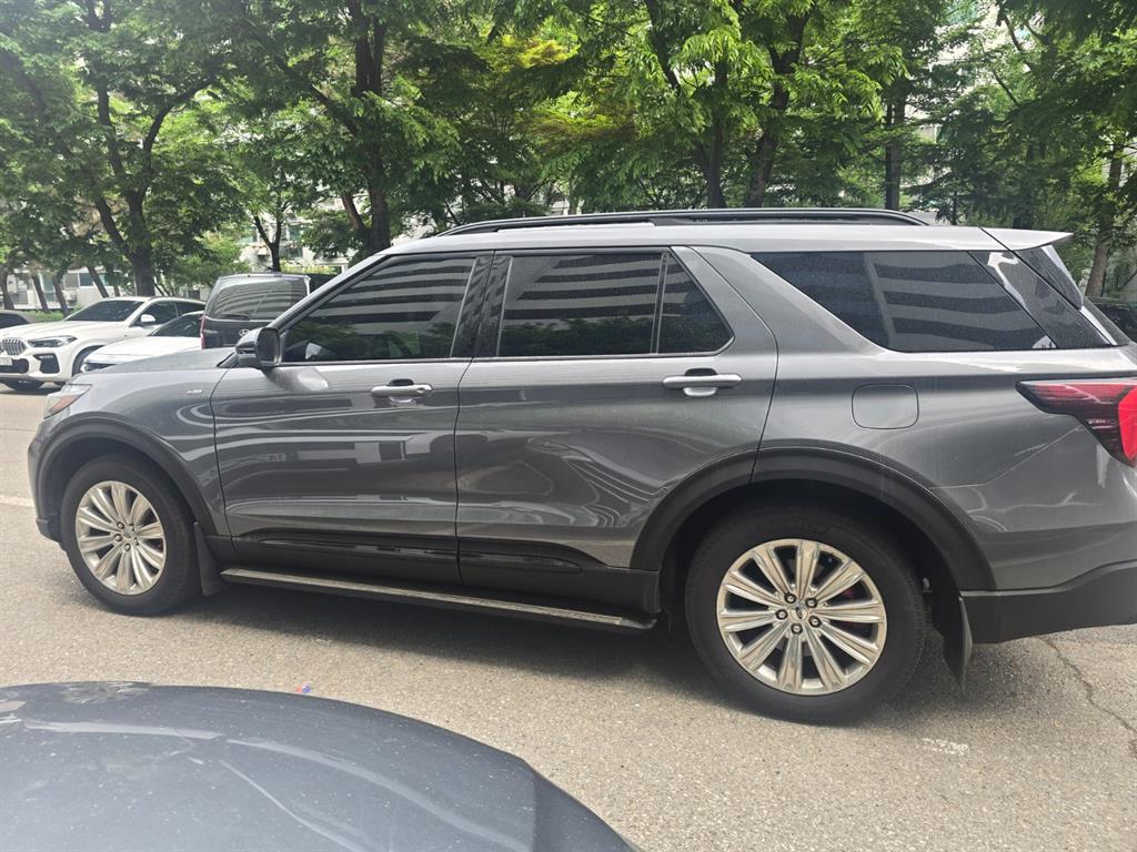 Ford Explorer - Vista 4