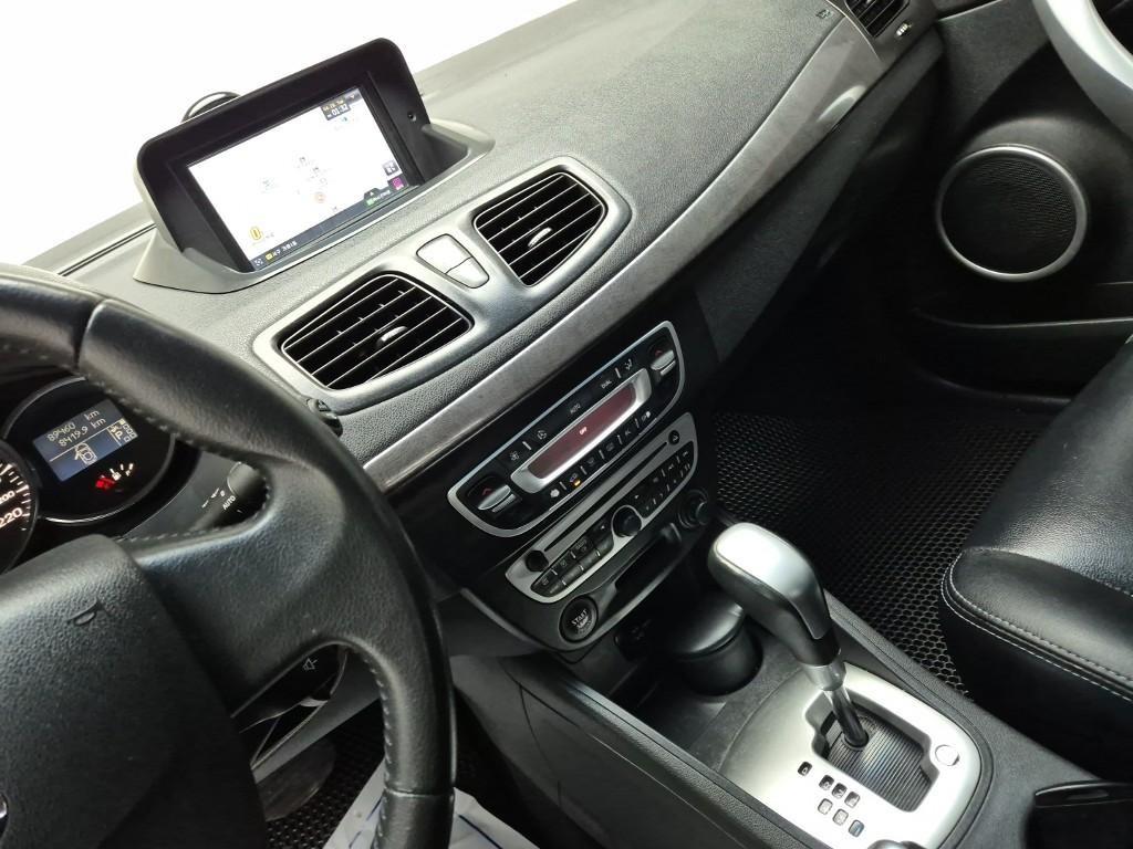 SAMSUNG SM3 - Vista 10