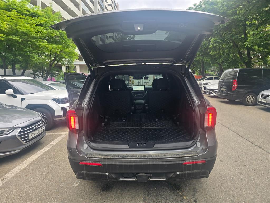Ford Explorer - Vista 5