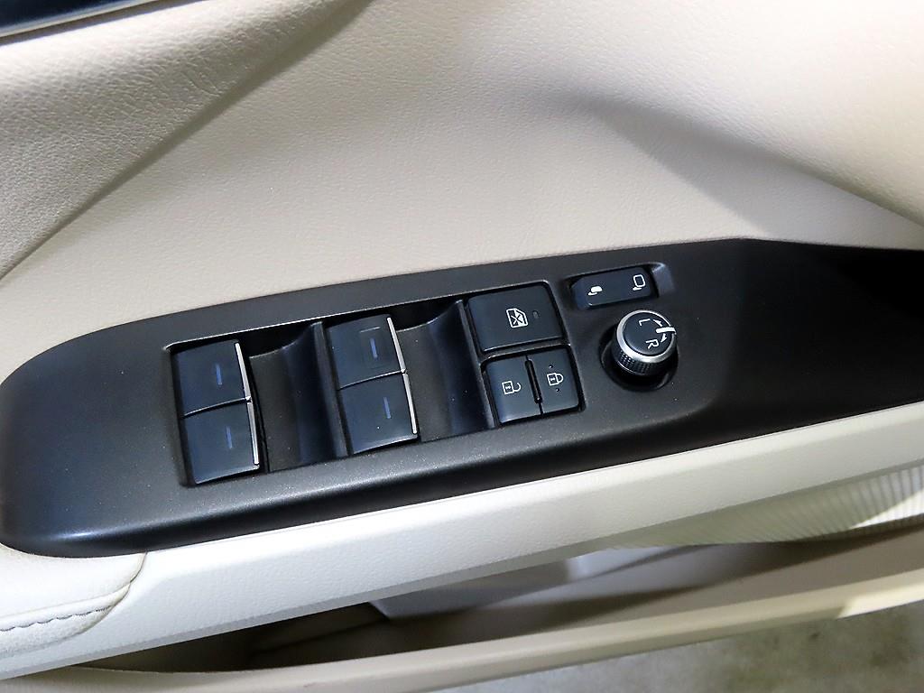 Toyota Camry 2022 Café - Importación desde Corea - HF Imports Iquique - Foto 14