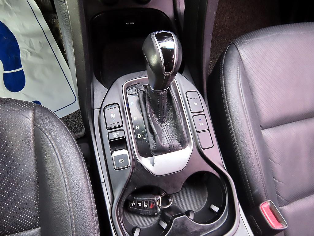 HYUNDAI Santa Fe - Vista 10