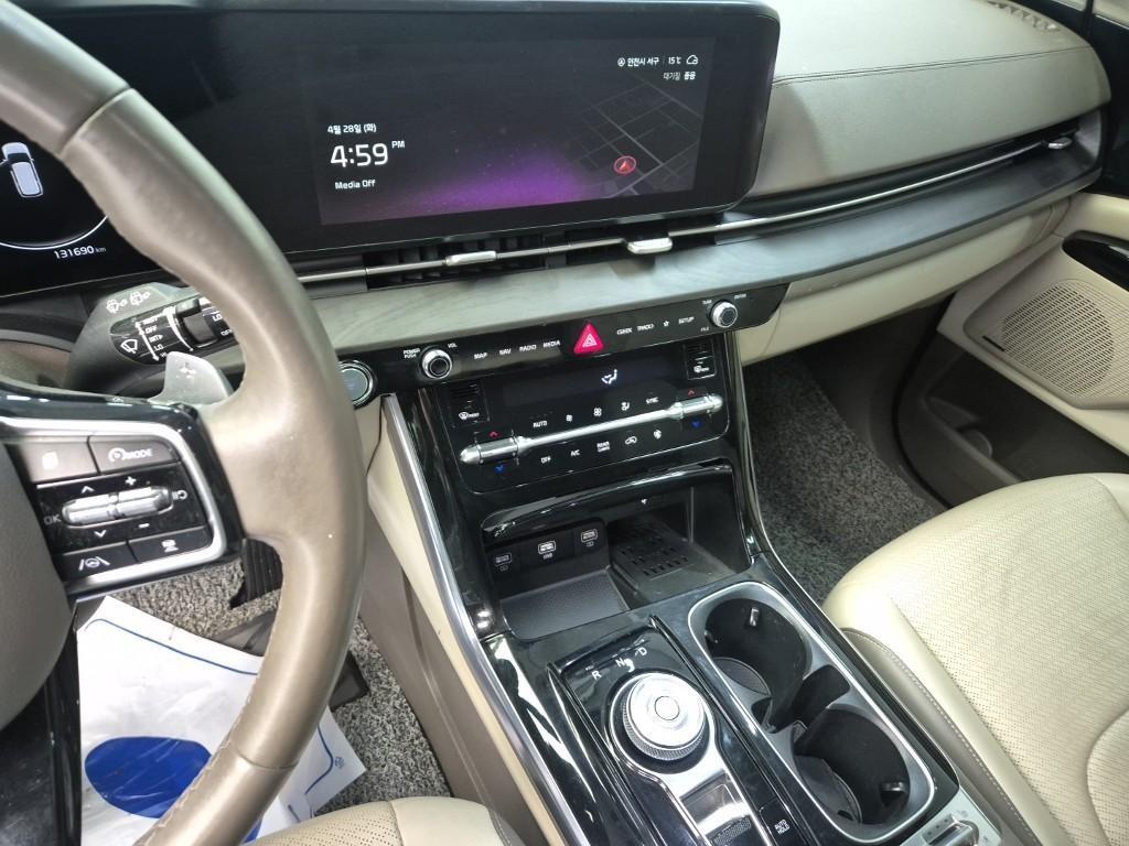 KIA Carnival - Vista 6
