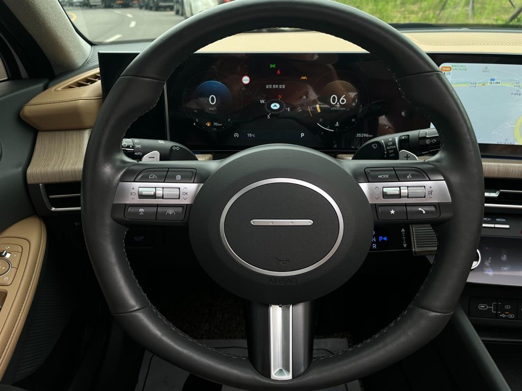 HYUNDAI Sonata - Vista 11
