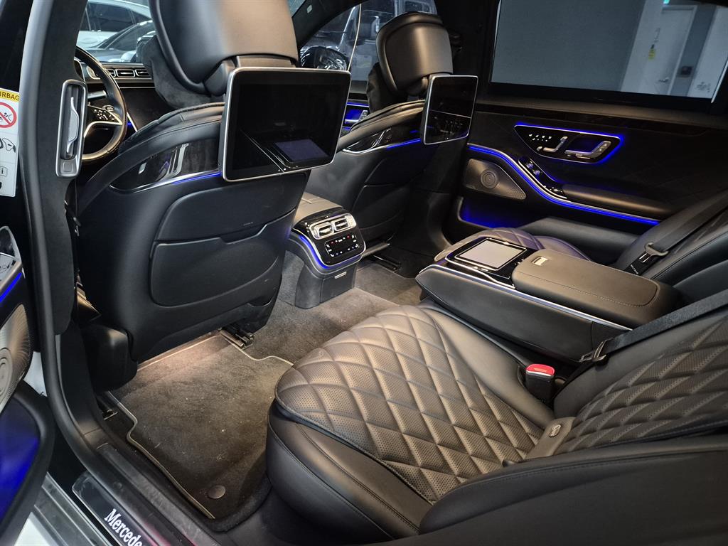 Mercedes Benz S Class - Vista 5