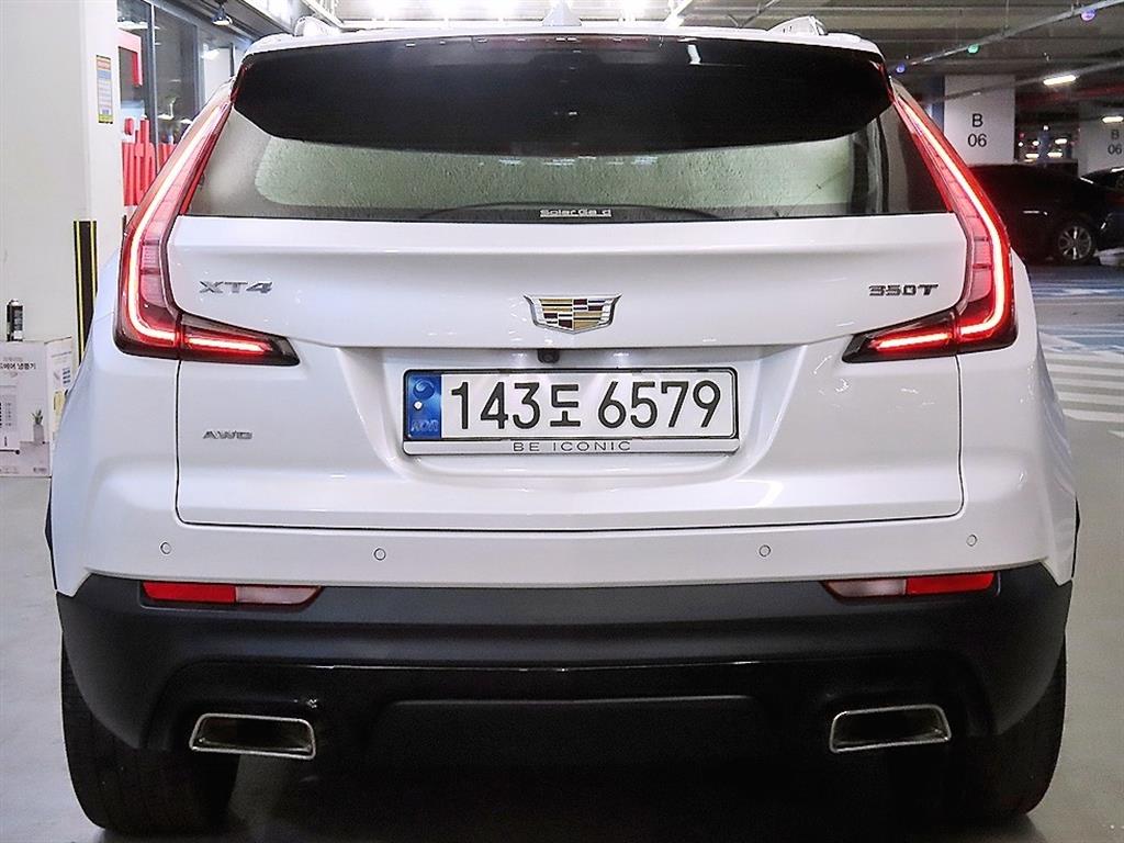Cadillac XT4 - Vista 5