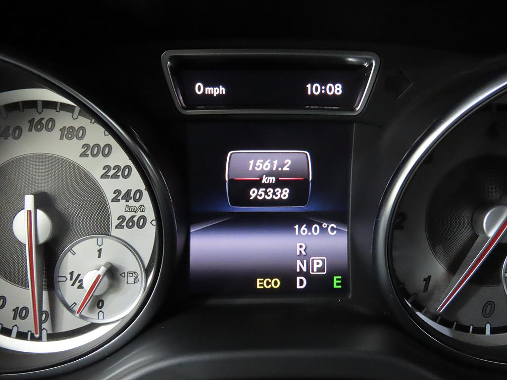 Mercedes Benz CLA Class - Vista 8