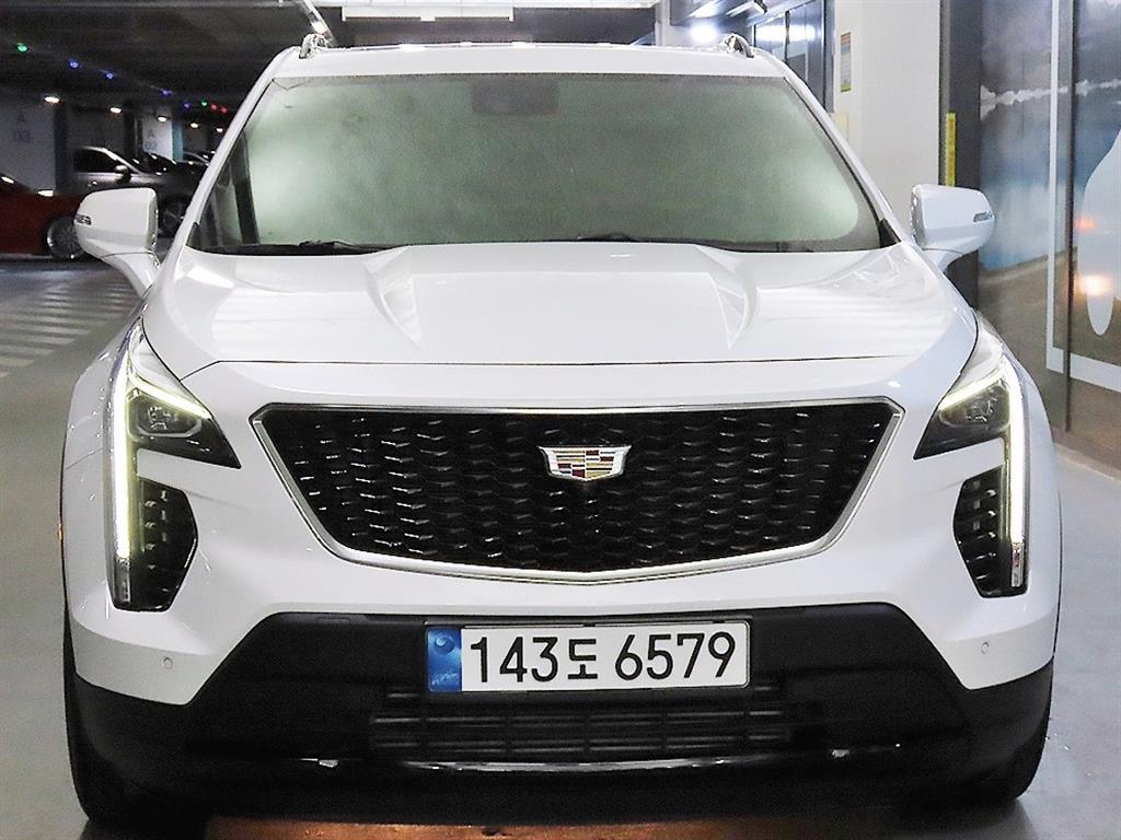 Cadillac XT4 - Vista 2