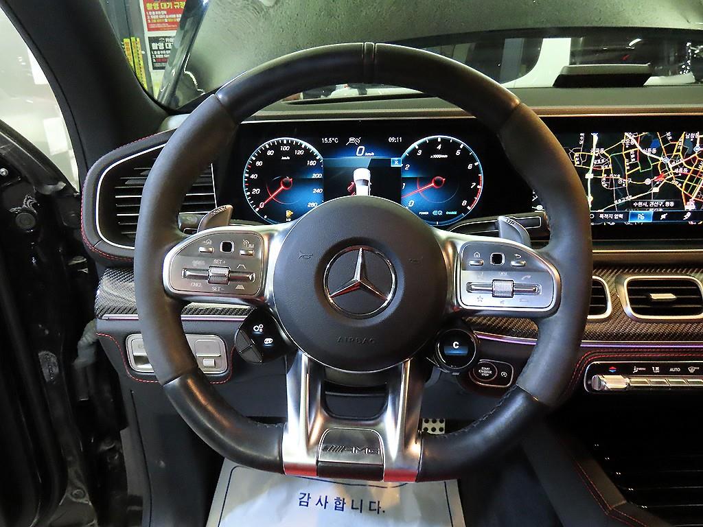 Mercedes Benz GLE Class - Vista 8