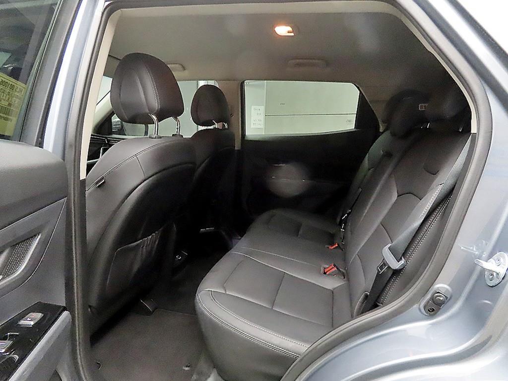 Ssangyong Korando - Vista 6
