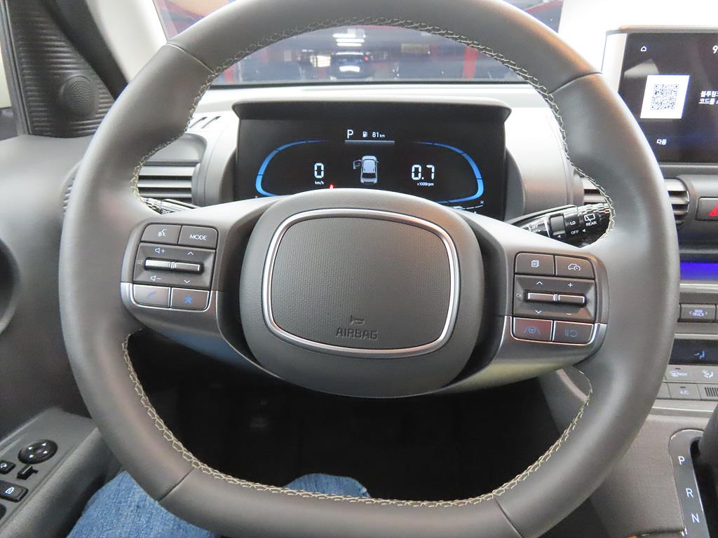 HYUNDAI Casper - Vista 8
