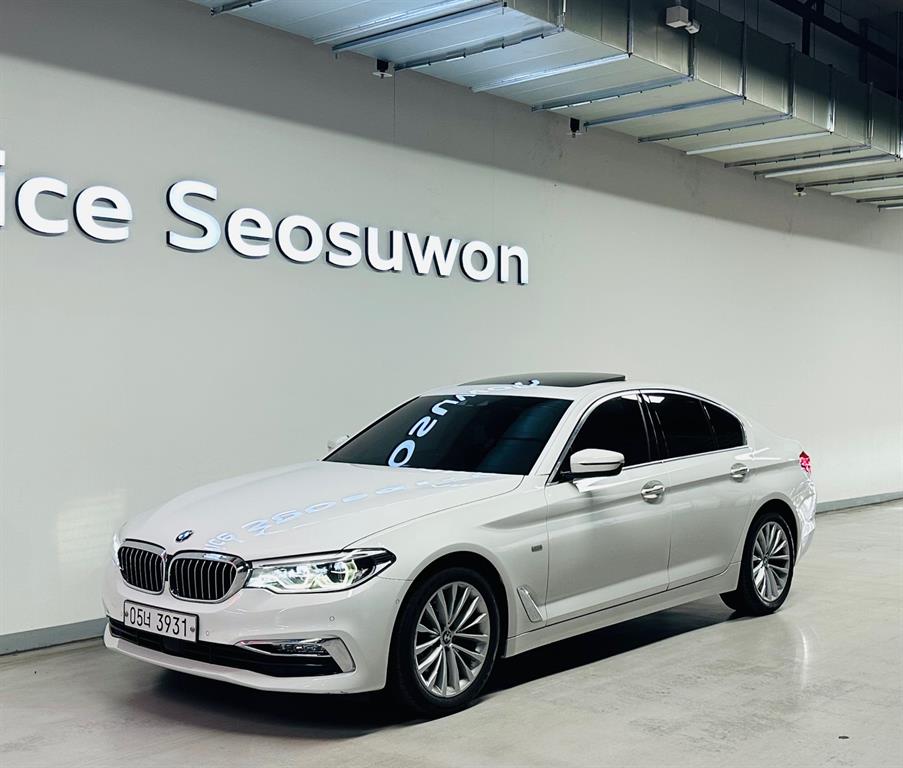BMW 5 Series 2018 Blanco - Importación desde Corea - HF Imports Iquique - Foto 1