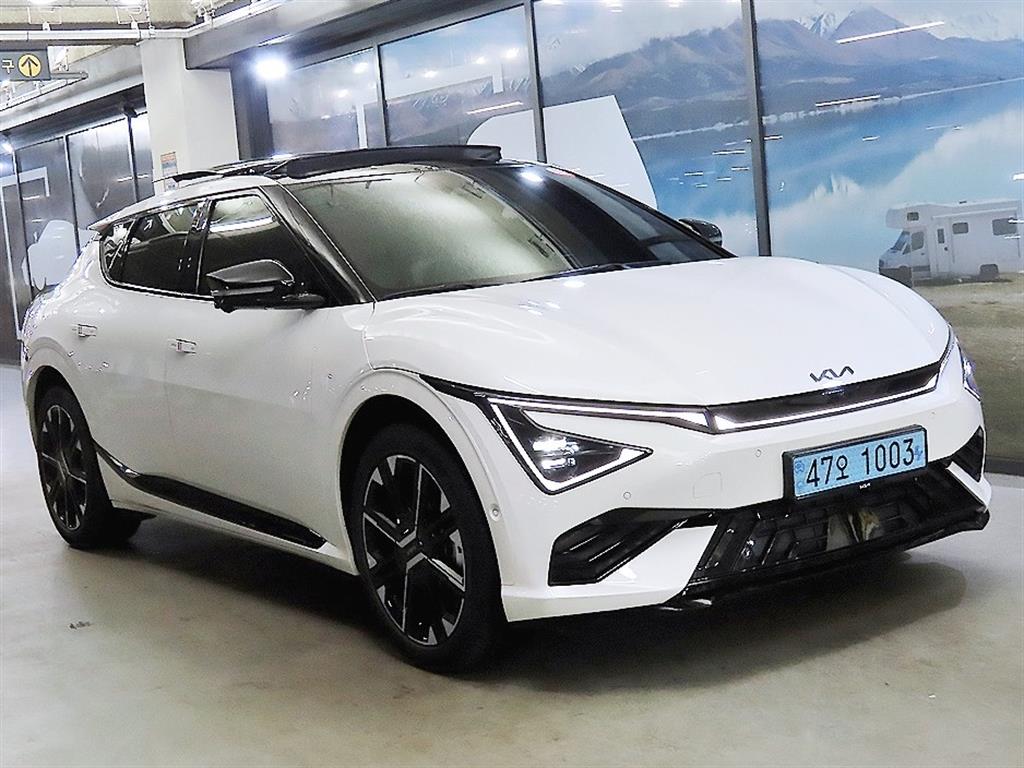 KIA EV6 2025 Blanco - Importación desde Corea - HF Imports Iquique - Foto 1