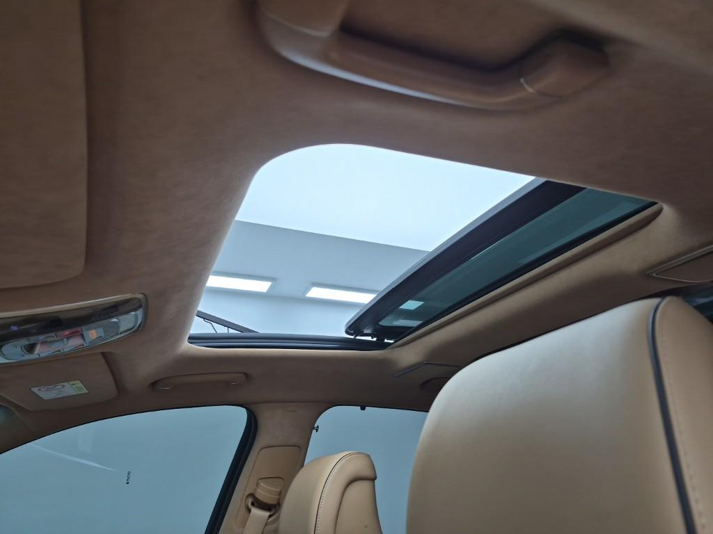 Genesis GV80 2022 Blanco - Importación desde Corea - HF Imports Iquique - Foto 13