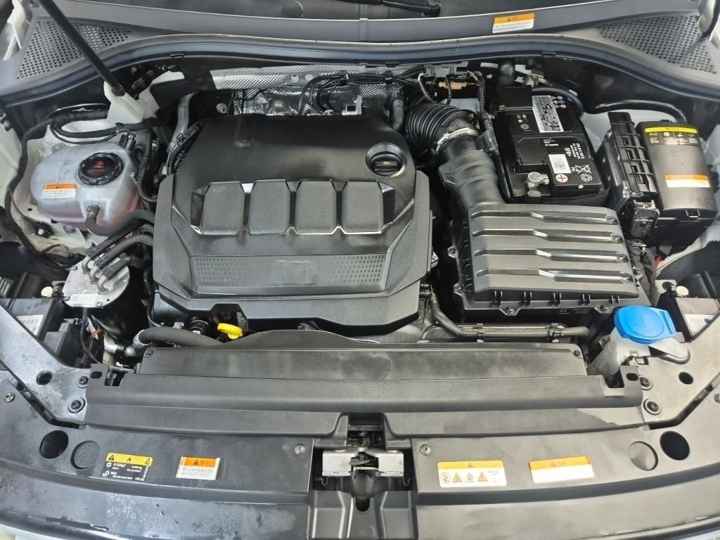 Volkswagen Tiguan - Vista 5