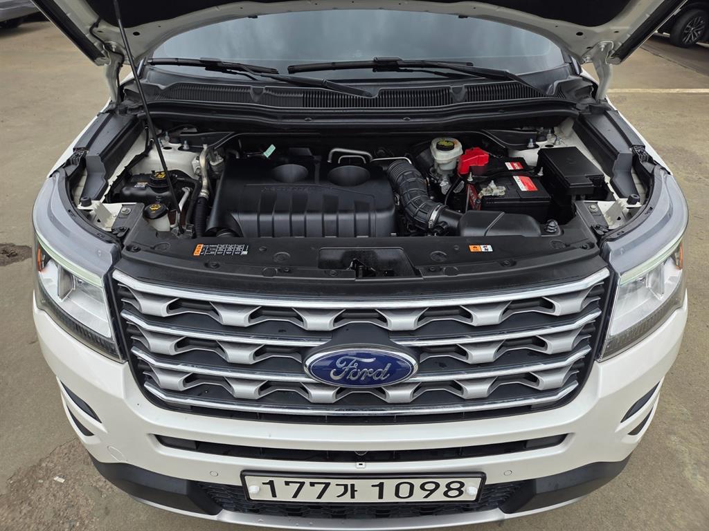 Ford Explorer 2017 Blanco - Importación desde Corea - HF Imports Iquique - Foto 19