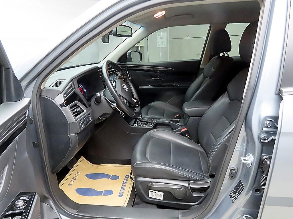 Ssangyong Korando - Vista 5