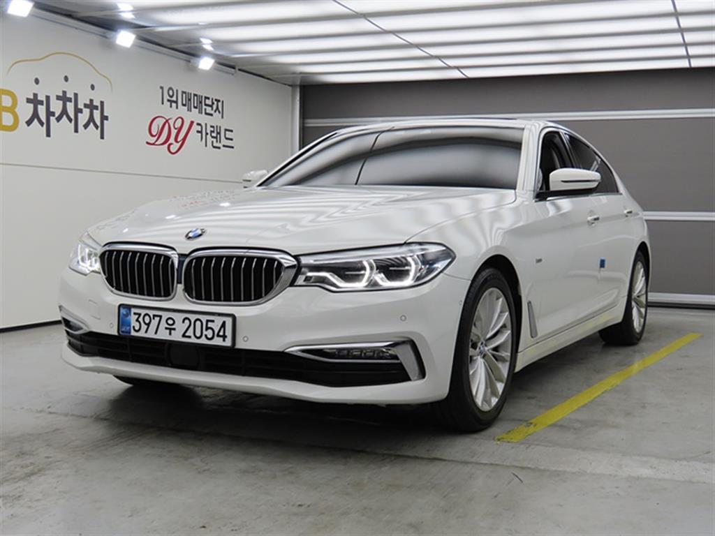 BMW 5 Series 2018 Blanco - Importación desde Corea - HF Imports Iquique - Foto 1