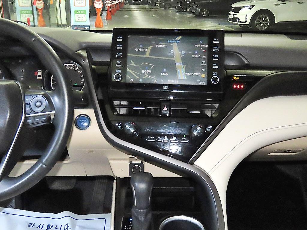 Toyota Camry - Vista 11