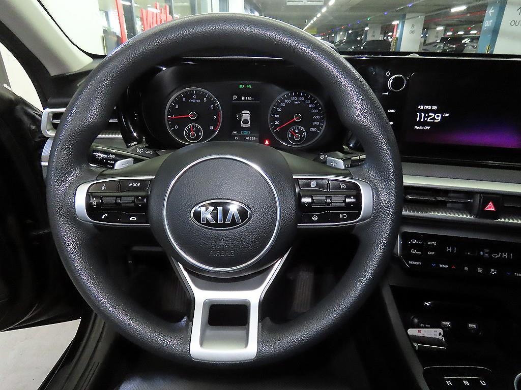 KIA K5 - Vista 8