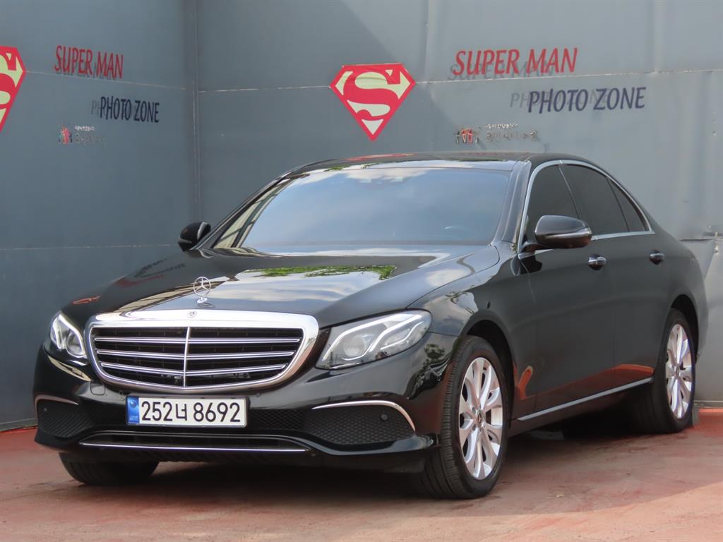 Mercedes Benz E class 2019 - Importación desde Corea - HF Imports Iquique - Foto 1