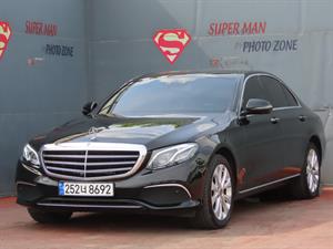 Mercedes Benz E class - Vista 2