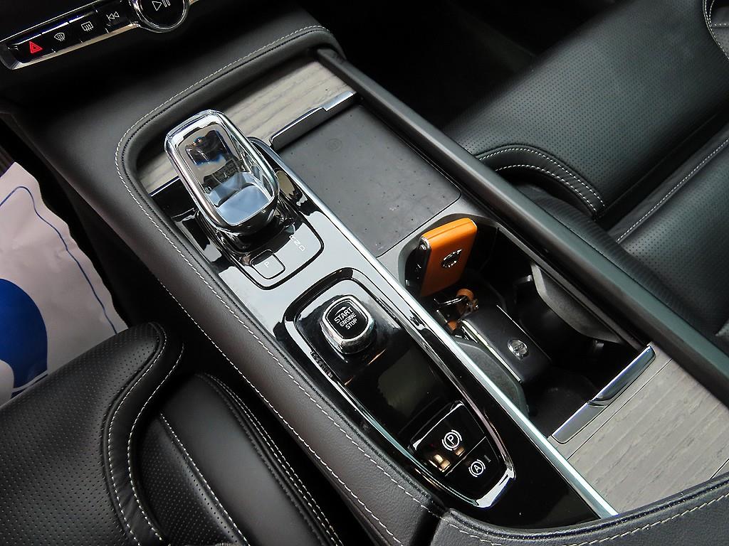 Volvo S90 - Vista 11