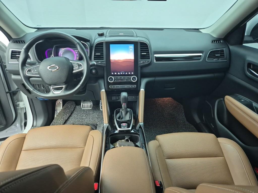 SAMSUNG QM6 - Vista 5