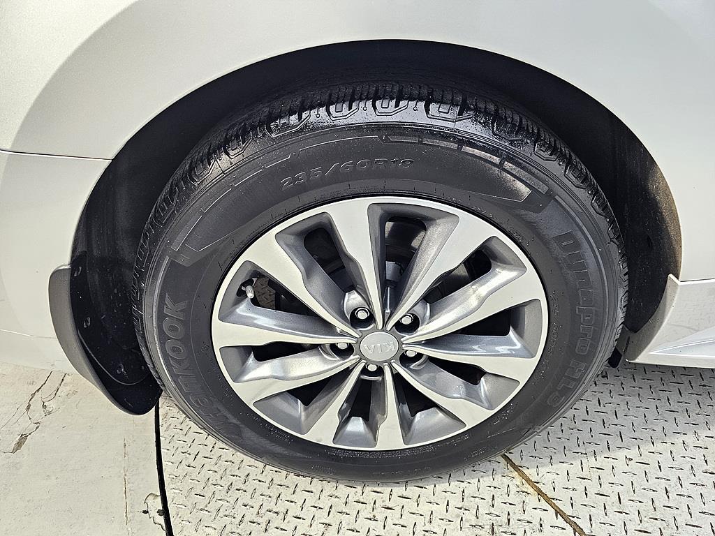 KIA Carnival 2016 Plateado - Importación desde Corea - HF Imports Iquique - Foto 20
