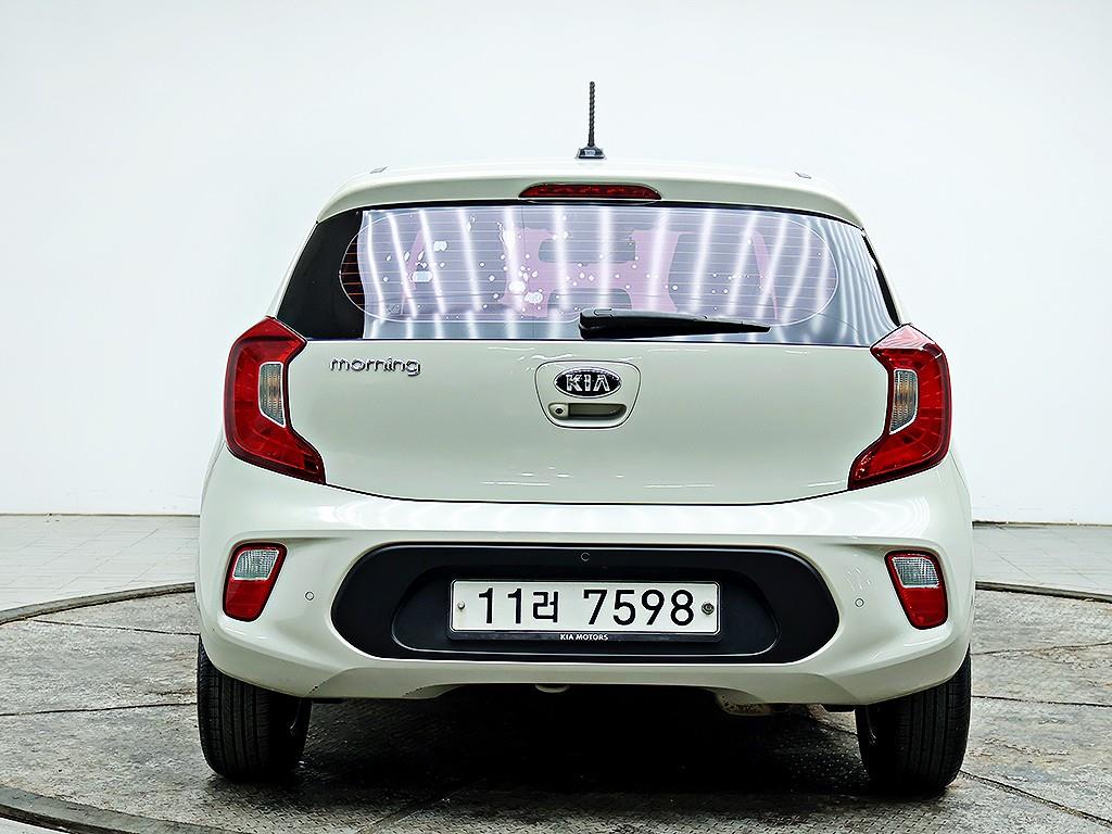KIA Morning - Vista 5