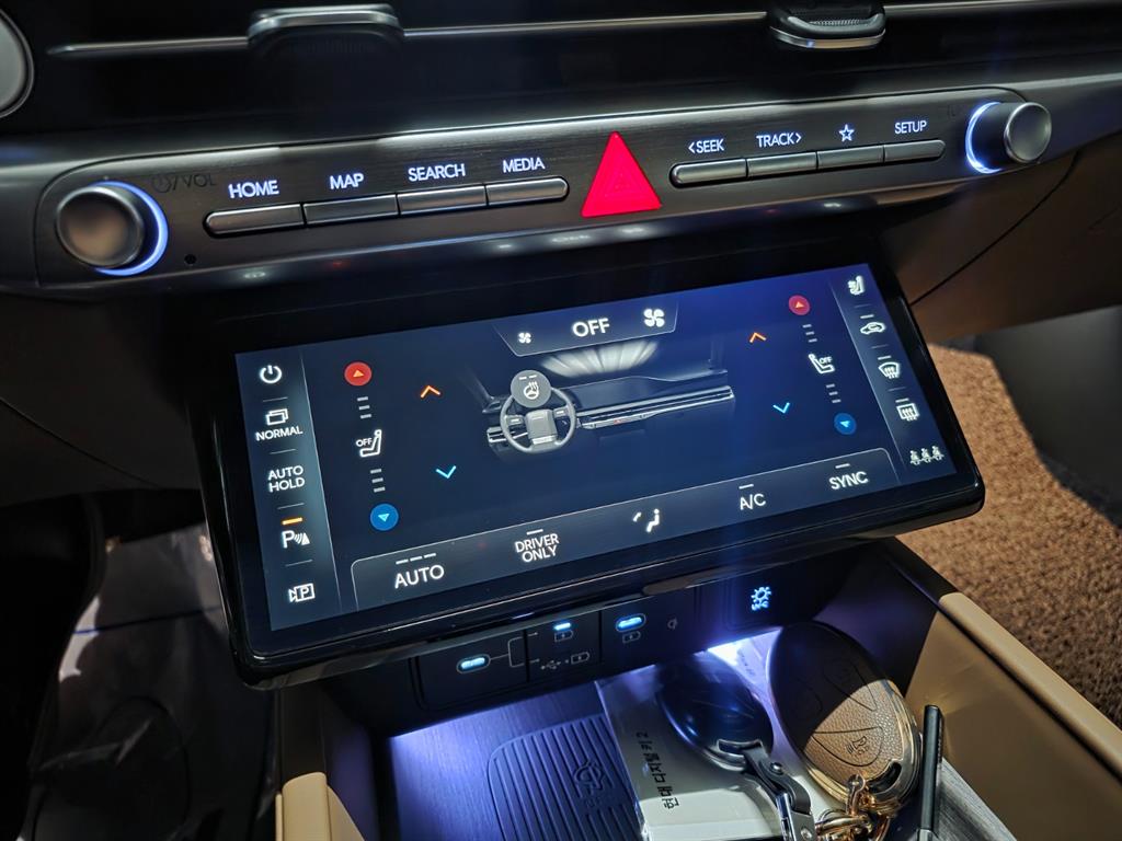 HYUNDAI Grandeur - Vista 12