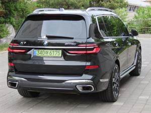 BMW X7 - Vista 6