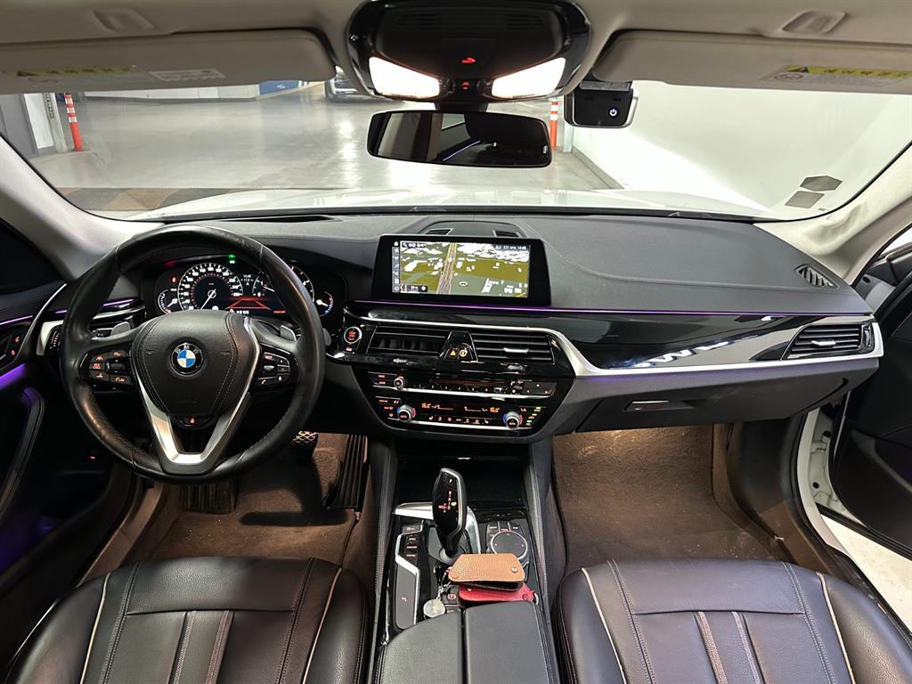 BMW 5 Series - Vista 10