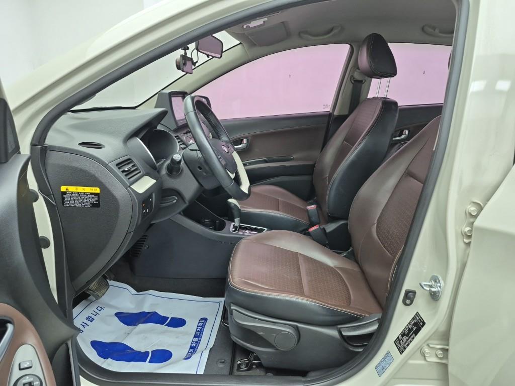 KIA Morning - Vista 11